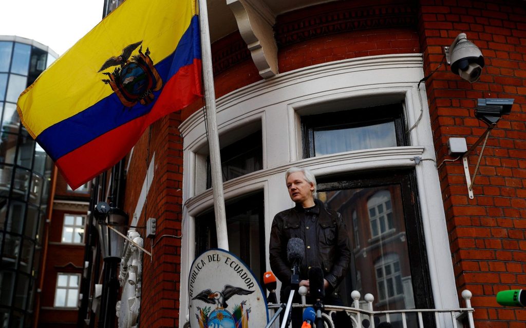 assange 2048x1280 1